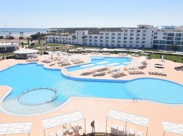 AMARINA STAR RESORT & AQUA PARK